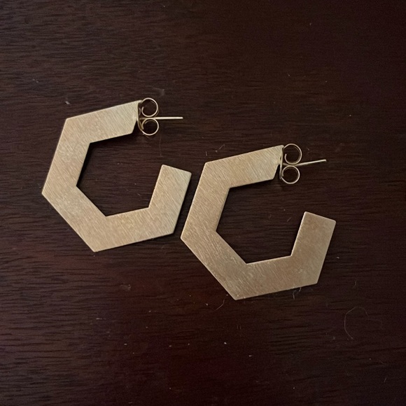 Sheila fajil hoops - Picture 1 of 1